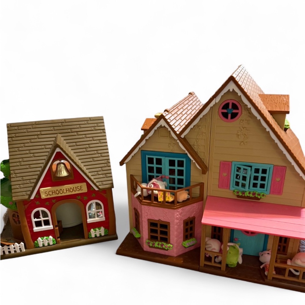 Lil Woodzeez Toy Schoolhouse and House Set
